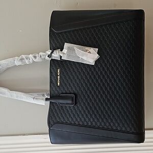 NWT Michael Kors Black Kali Tote with Laptop Sleeve